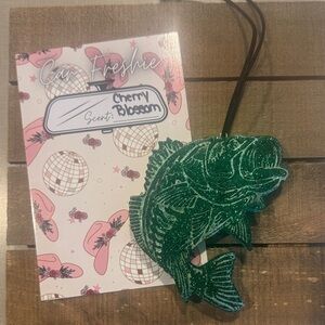 Green Fish-Shaped Car Freshener— FRESHIE